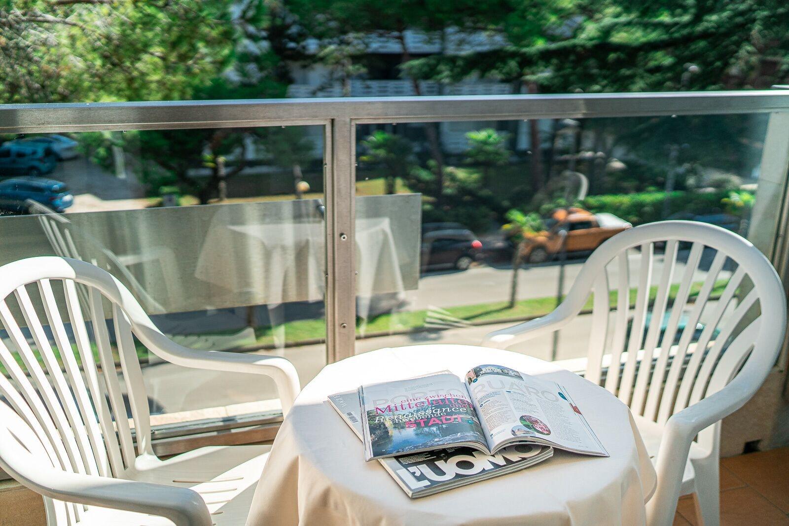 Hotel Rex Линяно Сабиадоро Екстериор снимка